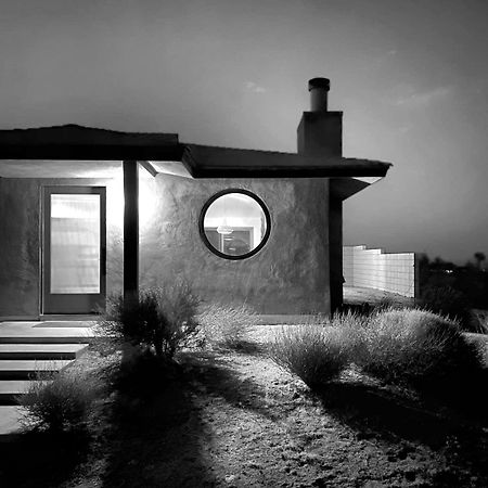 Yucca Hut - Design Forward Oasis Near Joshua Tree Villa Bagian luar foto