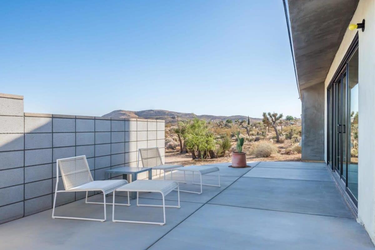 Yucca Hut - Design Forward Oasis Near Joshua Tree Villa Bagian luar foto